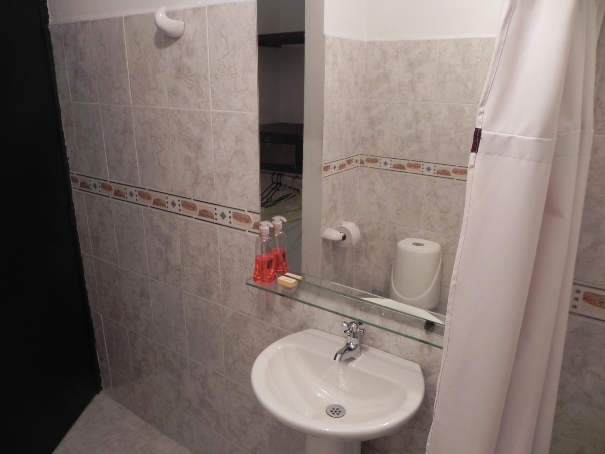 Hostal Tamarindo Inn Medellín Exteriör bild