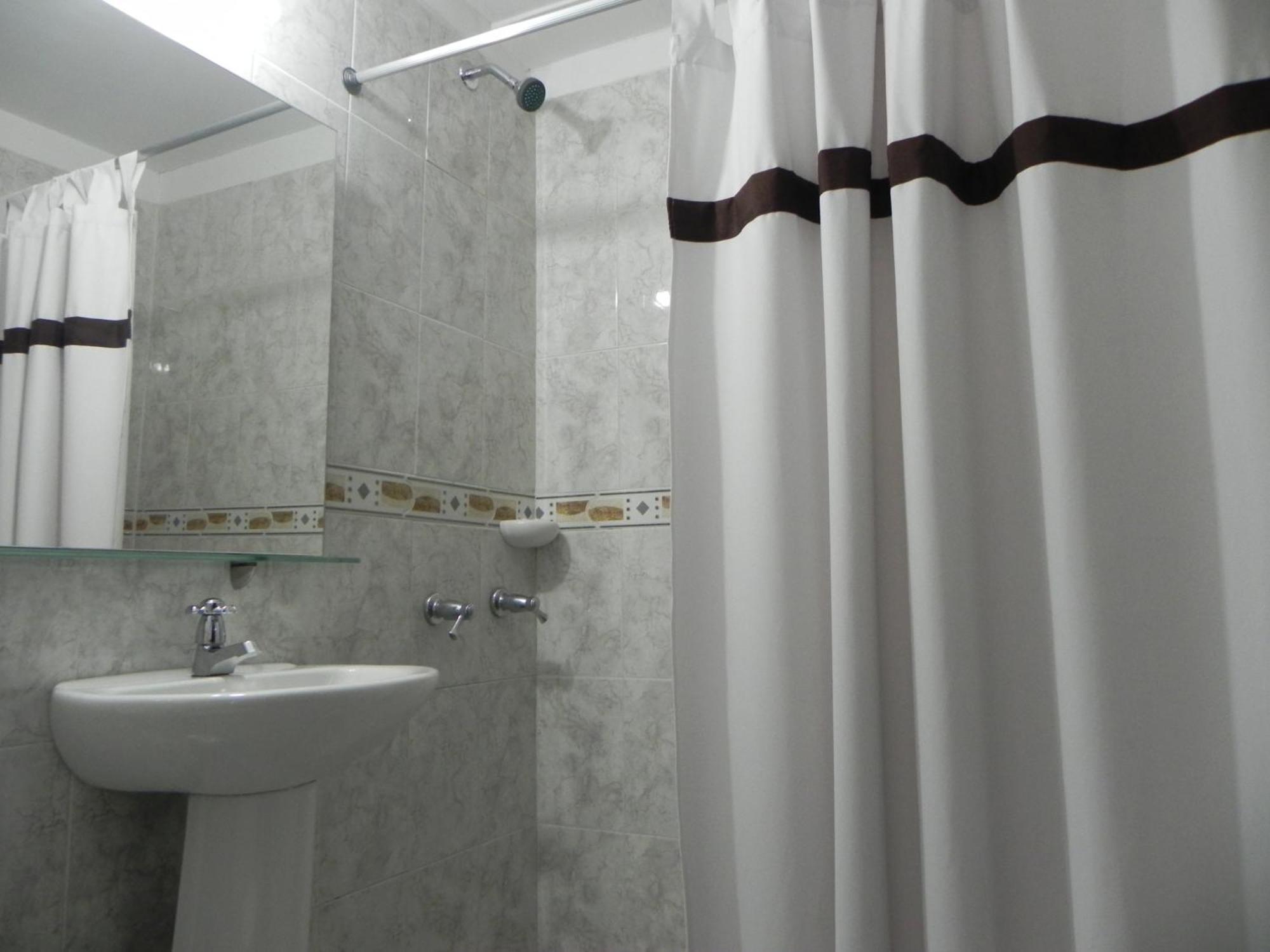 Hostal Tamarindo Inn Medellín Exteriör bild