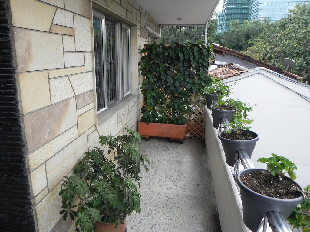 Hostal Tamarindo Inn Medellín Exteriör bild