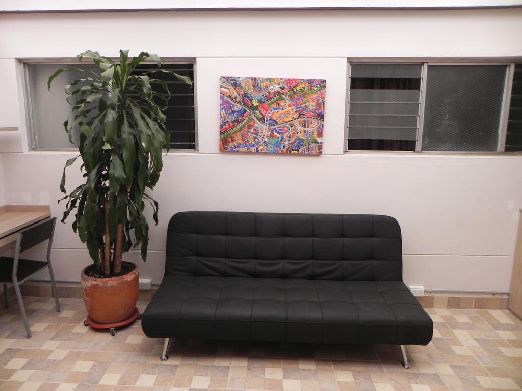Hostal Tamarindo Inn Medellín Exteriör bild